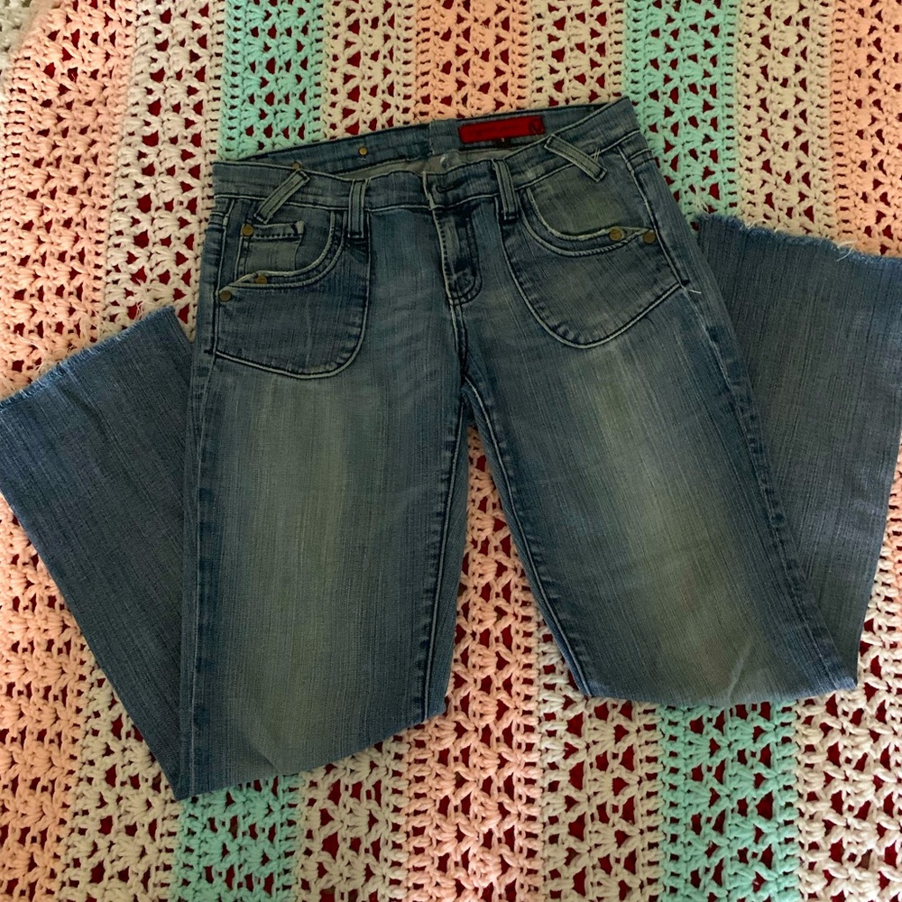Vigoss Boot Cut Jeans with Double Pockets and Fringed Hem